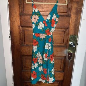 knee-length wrap dress